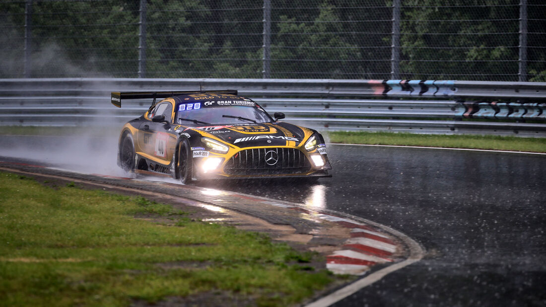Mercedes-AMG GT3 - 10Q Racing Team - Startnummer #40 - 24h-Rennen Nürburgring - Nürburgring-Nordschleife - 5. Juni 2021