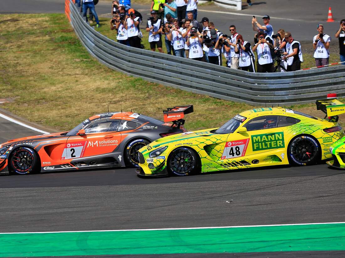 Bilder 24h Nürburgring 2019 Hindernislauf bei Tag und Nacht auto