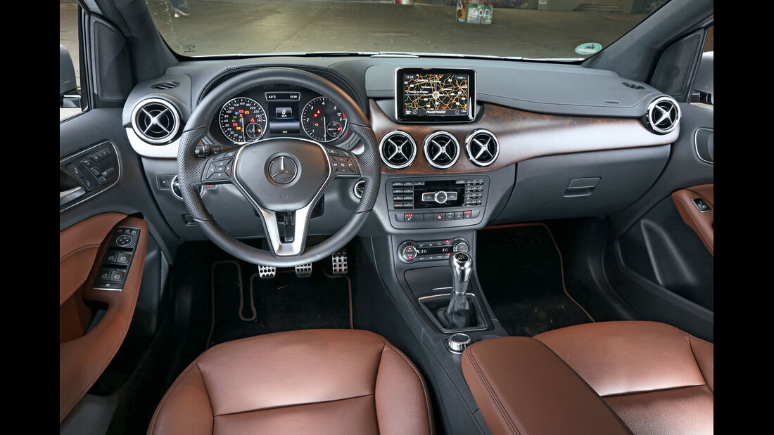 Mercedes B 160 CDI, Cockpit