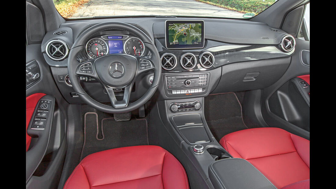 Mercedes B 200 CDI, Cockpit