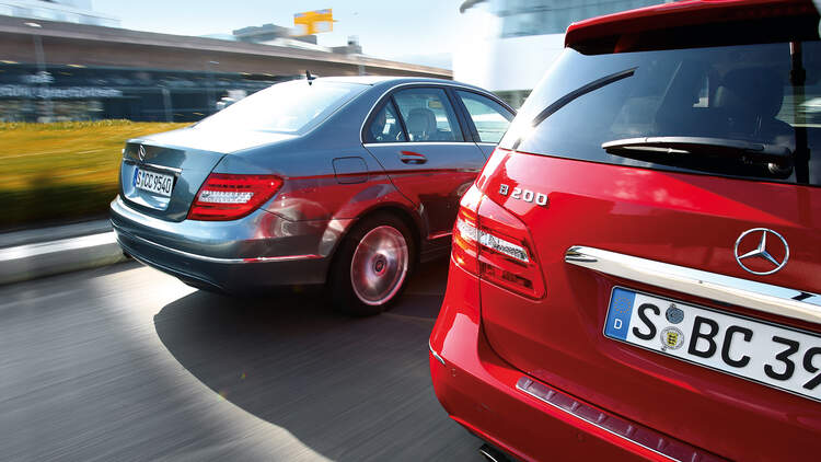 Mercedes B 200 Und C 180 Im Test Variabel Oder Lieber Klassisch Auto Motor Und Sport Mercedes B 200 Und C 180 Im Test Variabel Oder Lieber Klassisch Auto Motor Und Sport