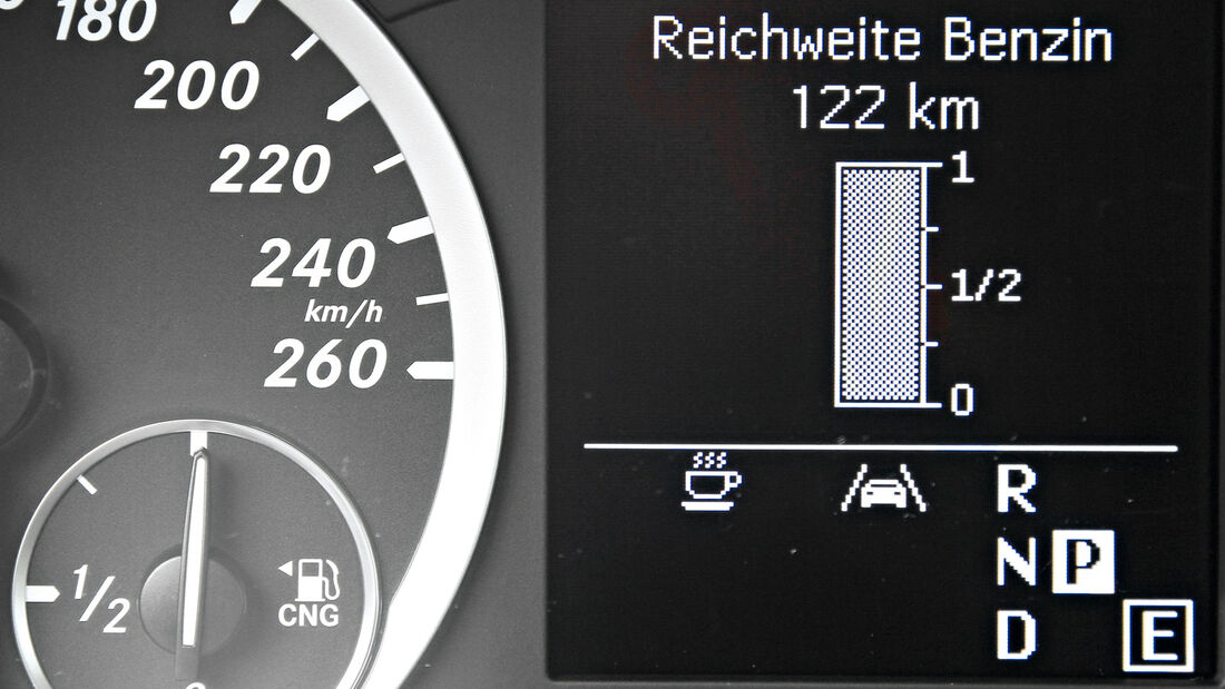 Mercedes B 200 Natural Gas Drive, Reichweite, Display