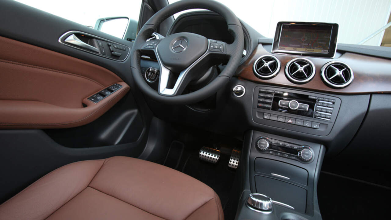 Klimaanlagen Befullung Mercedes Setzt Auf Neues Kaltemittel Auto Motor Und Sport Klimaanlagen Befullung Mercedes Setzt Auf Neues Kaltemittel Auto Motor Und Sport