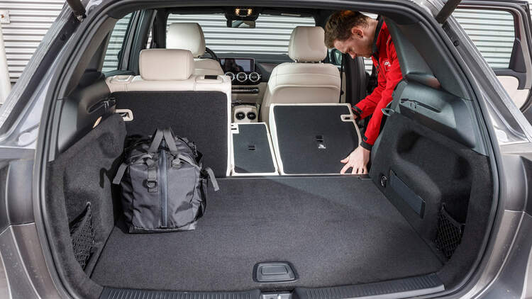 Mercedes B 200 D Und Bmw 218d Active Tourer Im Test Technische Daten Auto Motor Und Sport