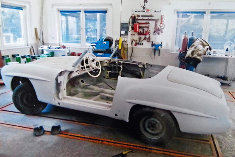 Mercedes-Benz 190 SL, Chassis, Blecharbeiten