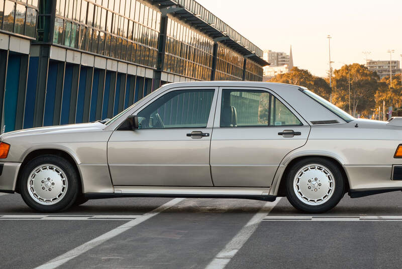 Mercedes-Benz 190E 2.3-16 (1985) ex Ayrton Senna