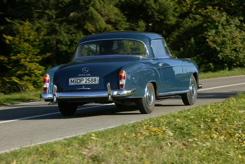 Mercedes-Benz 220 SE Coupé