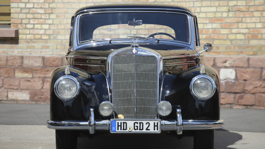 Mercedes-Benz 220, W 187, Baujahr 1951-1955