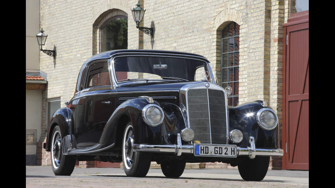 Mercedes-Benz 220 Coupé (W 187): Der Kleine Adenauer | AUTO MOTOR UND SPORT