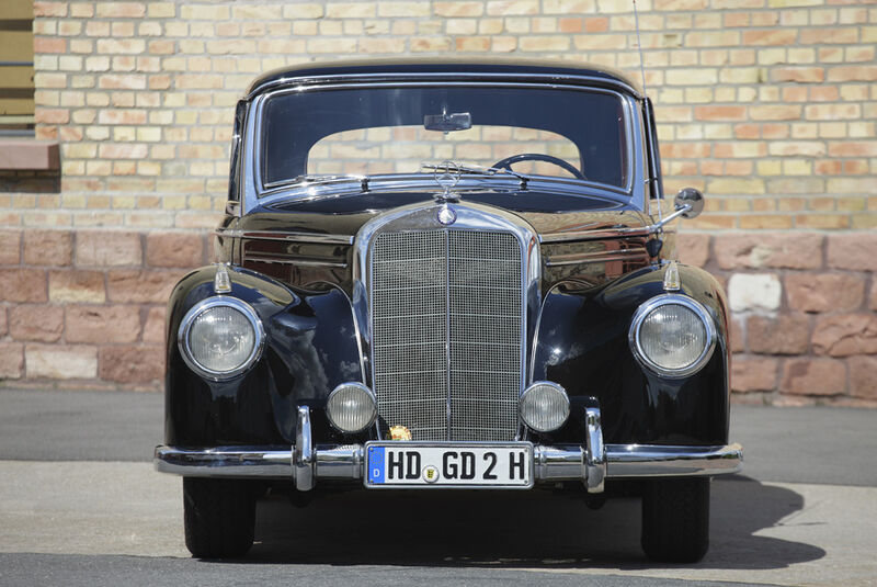 Mercedes-Benz 220, W 187, Baujahr 1951-1955