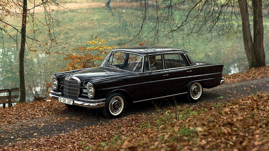 Mercedes-Benz 220Sb "Heckflosse" W111 (1959-1965) Farbfoto