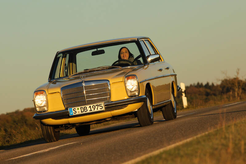 Mercedes-Benz 230.4, Front