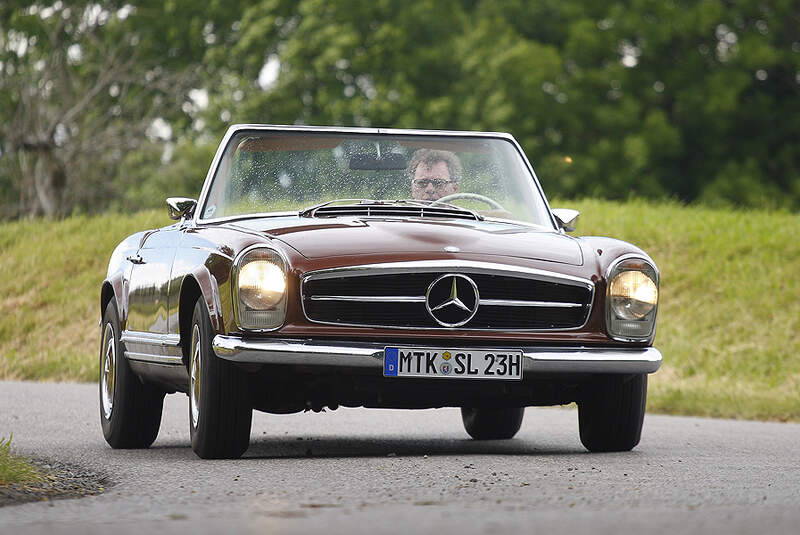 Mercedes-Benz 280 SL, W113