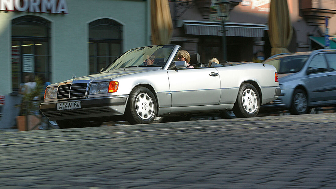 Mercedes-Benz 300 CE-24 Cabriolet