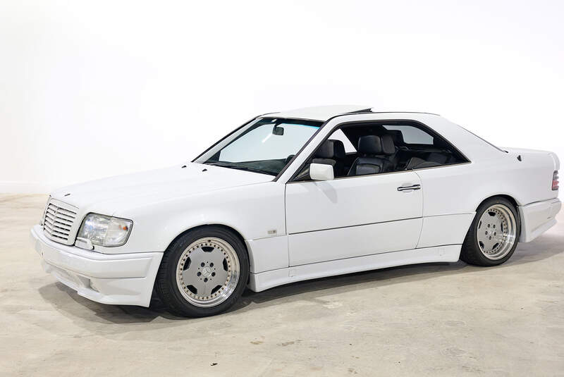 Mercedes-Benz 300 CE 24 Vitt Performance Widebody (1990)