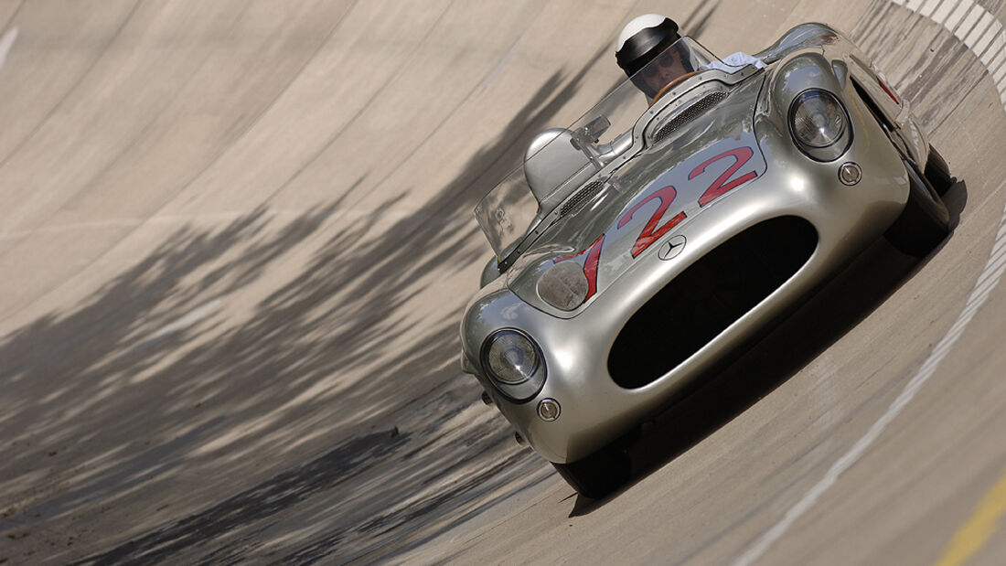 Mercedes-Benz 300 SLR Mille Miglia