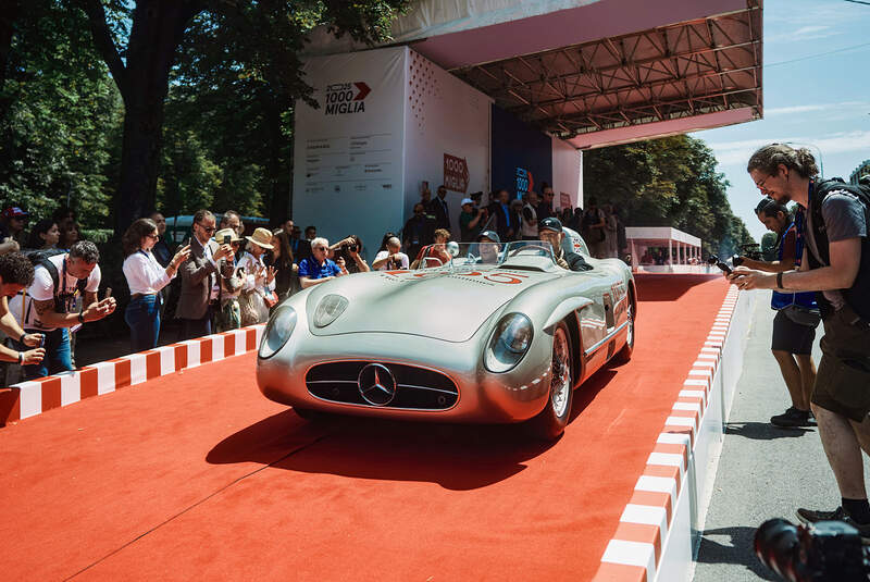Mercedes-Benz 300 SLR Mille Miglia 2025 Start Brescia Breitschwerdt / Moss
