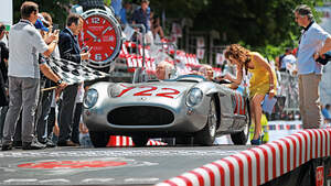 Mercedes-Benz 300 SLR bei der Mille Miglia, Stirling Moss
