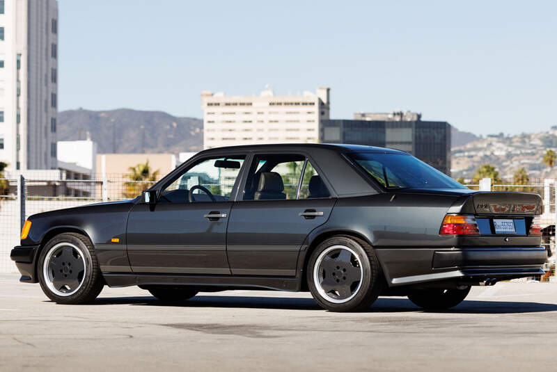 Mercedes-Benz 300E W124 6.0 V8 "Hammer" Limousine