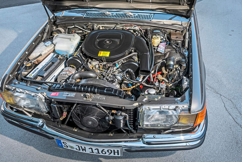 Mercedes-Benz 450 SEL 6.9 (W 116)