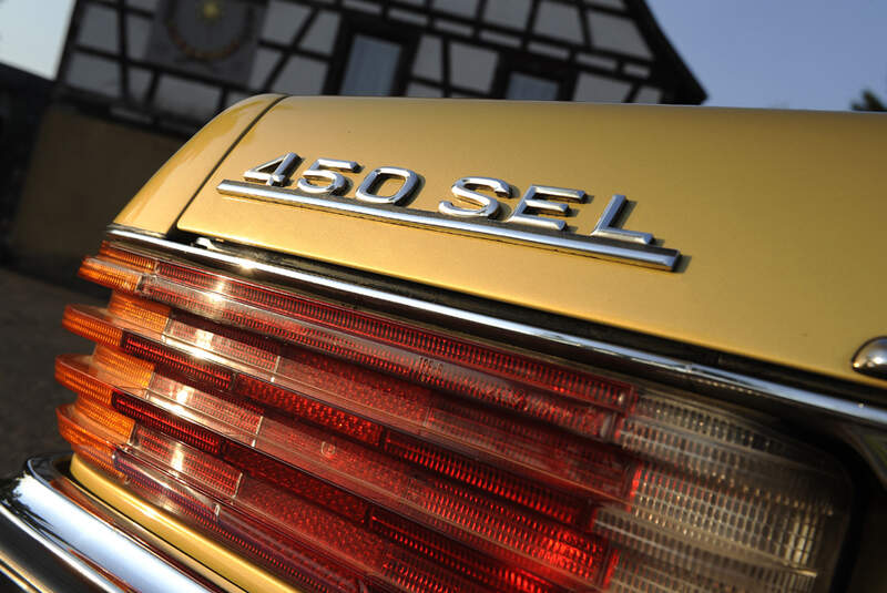 Mercedes-Benz 450 SEL 6.9, W 116, Baujahr 1977 Schriftzug