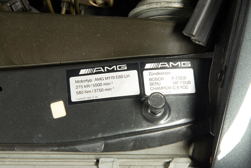 Mercedes-Benz 500 E AMG 6.0 W124 (1991) Aufkleber Leistungsdaten