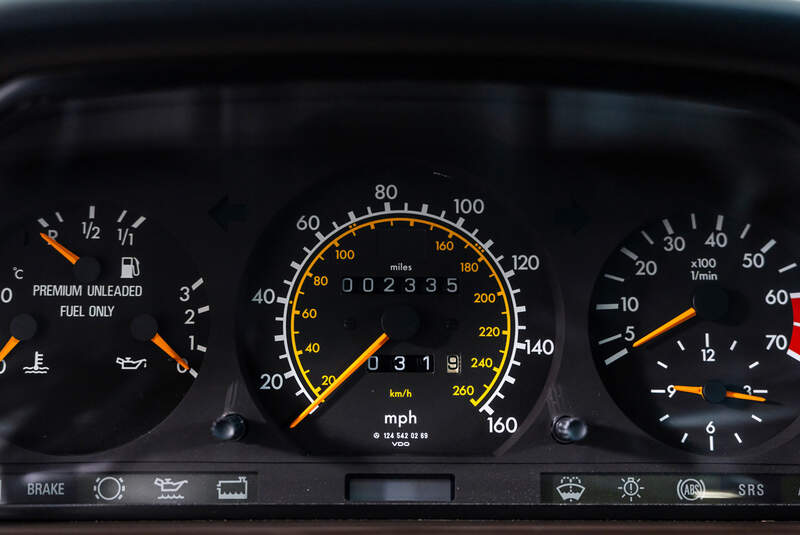 Mercedes-Benz 500E (W 124) Baujahr 1992 Ex Jerry Seinfeld