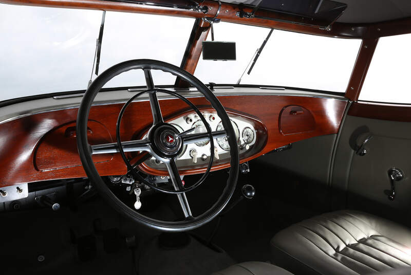 Mercedes-Benz 540 K Stromlinienwagen, Cockpit