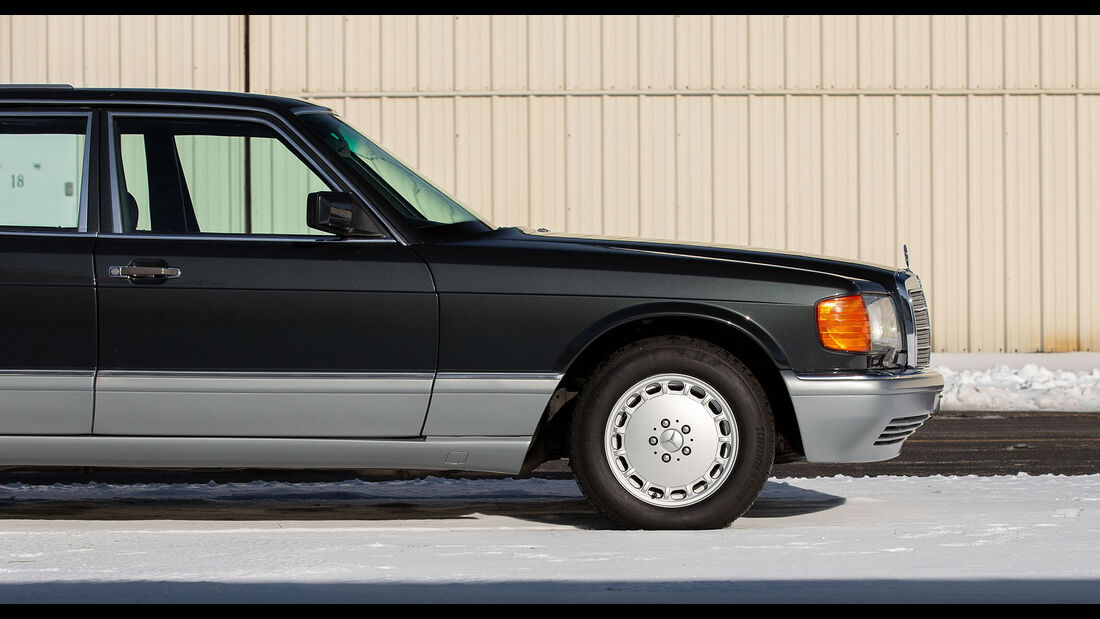 Mercedes-Benz 560 TEL (1990) Caro Seite