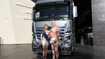 Mercedes Benz Actros IAA Sumo