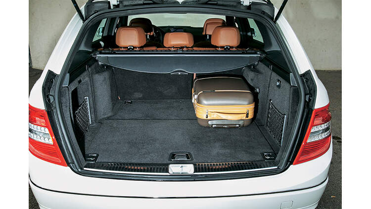 Mercedes Benz C 180 Cgi T Blue Efficiency Im Fahrbericht Auto Motor Und Sport