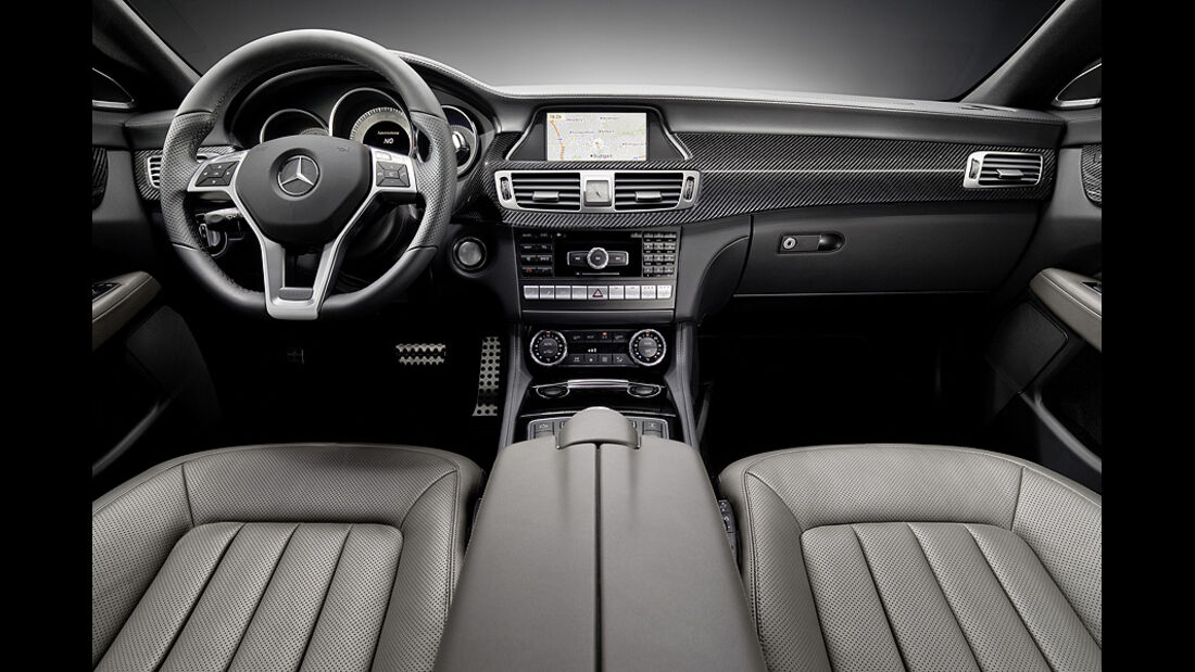 Mercedes Benz CLS, Cockpit