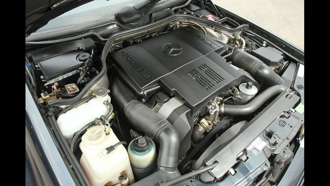 Mercedes-Benz E 500, Motor