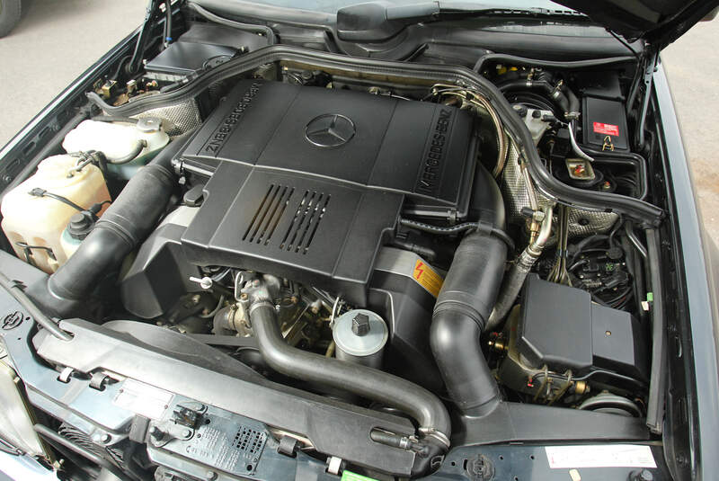 Mercedes-Benz E 500, Motor