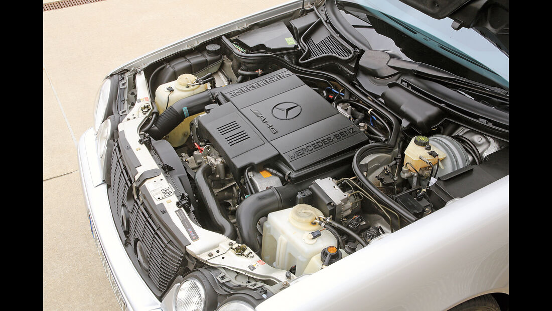 Mercedes-Benz E50 AMG, Motor