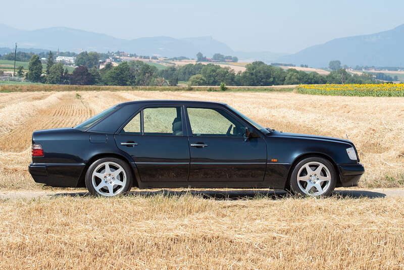 Mercedes-Benz E60 AMG (1995)