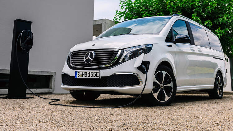 Mercedes Eqv 300 Elektro Van Mit Amg Drivers Package Auto Motor Und Sport