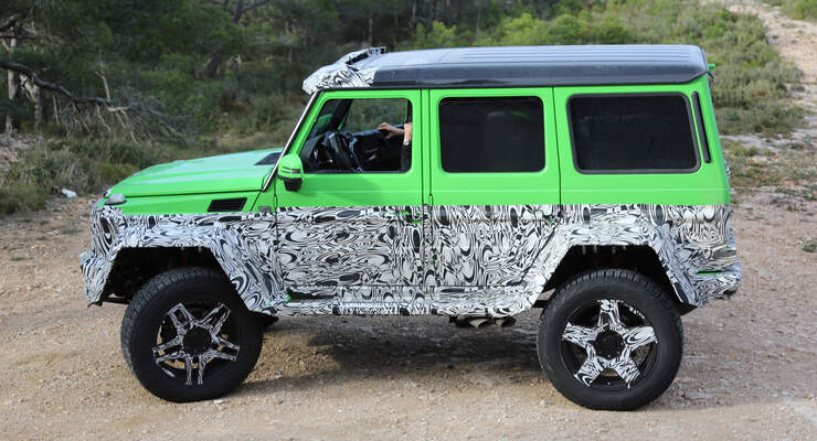 Mercedes Benz G63 AMG 4x4 Green Monster