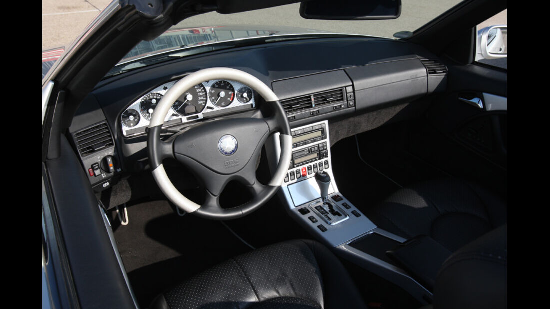 Mercedes-Benz SL 500  (R 129), Cockpit