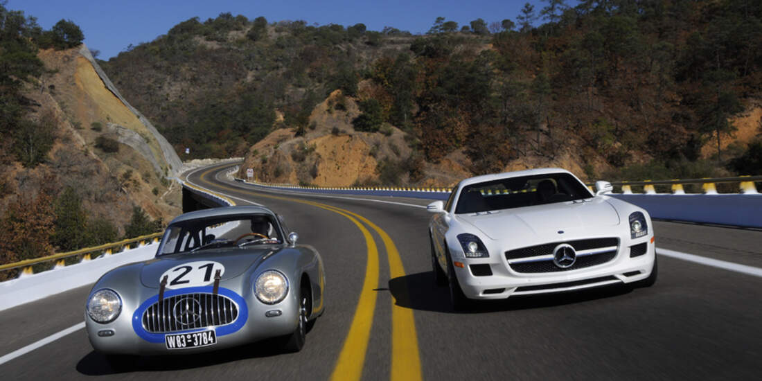 Mercedes-Benz SLS AMG, Mercedes-Benz 300 SL