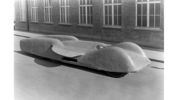 Mercedes T80 Rekordwagen Irrwitz Mit 44 5 Litern Hubraum Auto Motor Und Sport