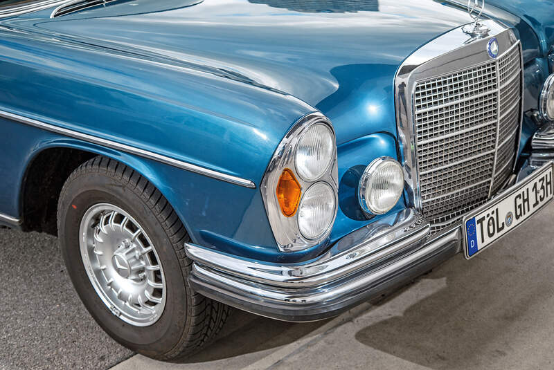 Mercedes-Benz W108, Kühlergrill