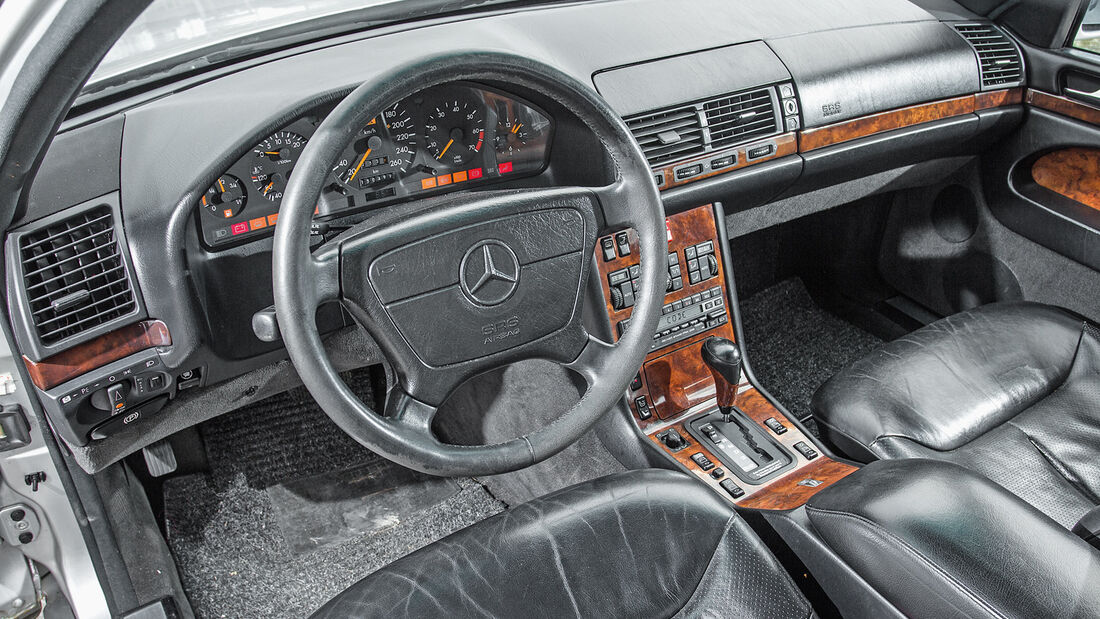 Mercedes-Benz W140, V8/V12, Cockpit