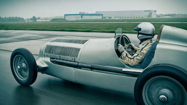 Mercedes-Benz W25, Silberpfeil, Seitenansicht
