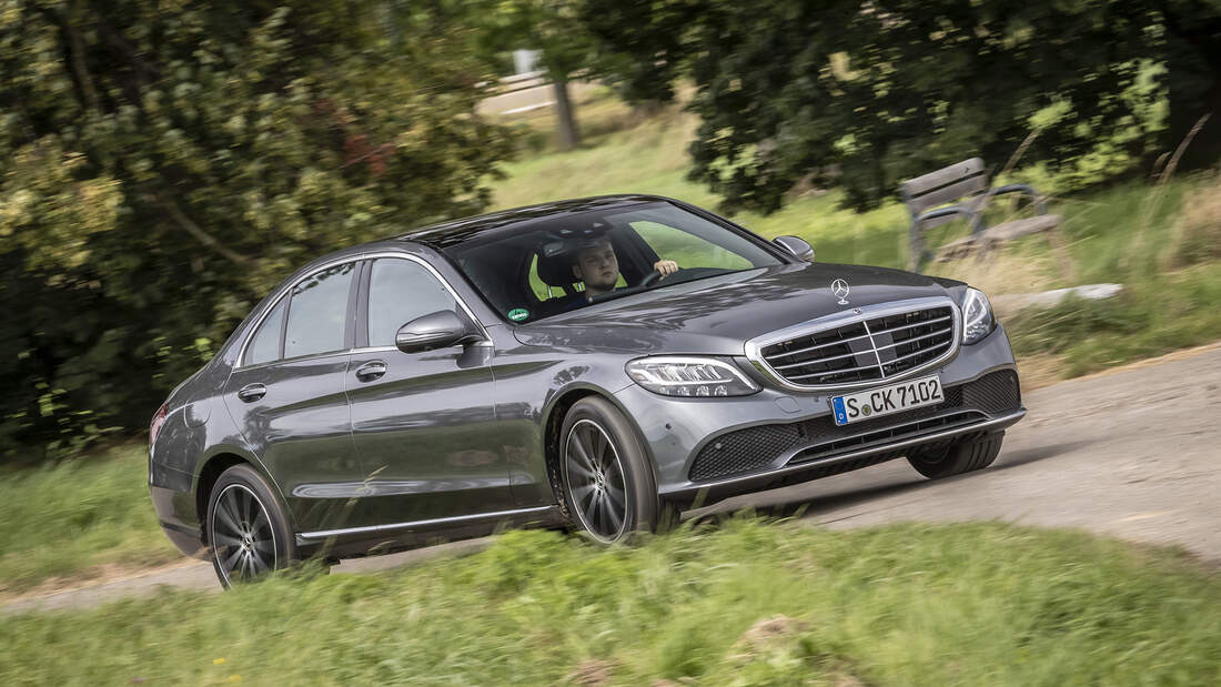 Mercedes C 200 und Mercedes CLA 200 im Test AUTO MOTOR UND SPORT