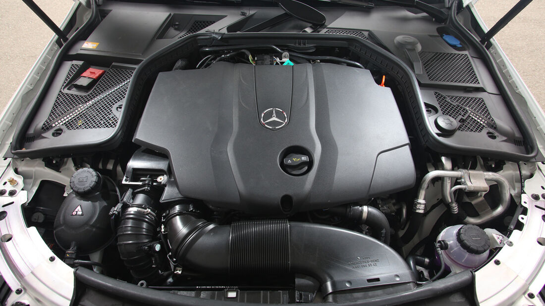 Mercedes C 250 Bluetec, Motor