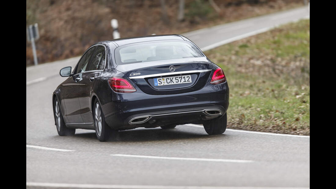 Mercedes C 300 mit Vierzylinder-Turbo im Test | AUTO MOTOR UND SPORT