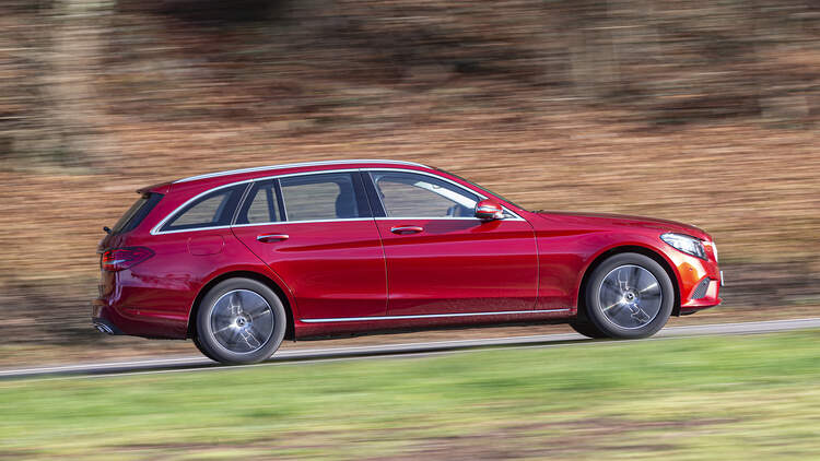 Mercedes Cla Shooting Brake Und Mercedes C 300 T Auto Motor Und Sport