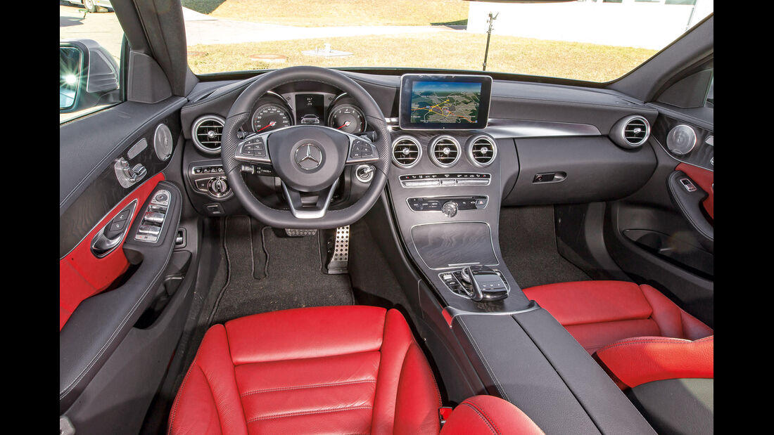 Mercedes C-Klasse T-Modell, Cockpit