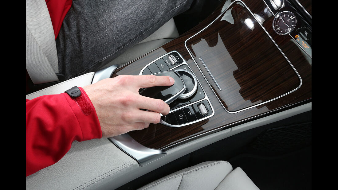 Mercedes C-Klasse, Touchpad, Comand Online
